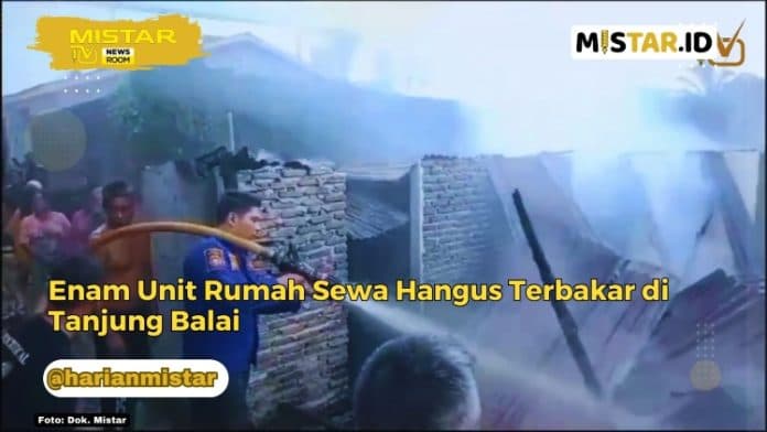 newsroom_enam_unit_rumah_sewa_hangus_terbakar_di_tanjung_balai