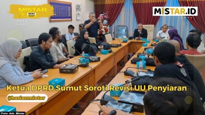 newsroom_ketua_dprd_sumut_soroti_revisi_uu_penyiaran