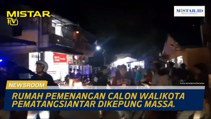 newsroom_rumah_pemenangan_calon_walikota_pematangsiantar_dikepung_masa
