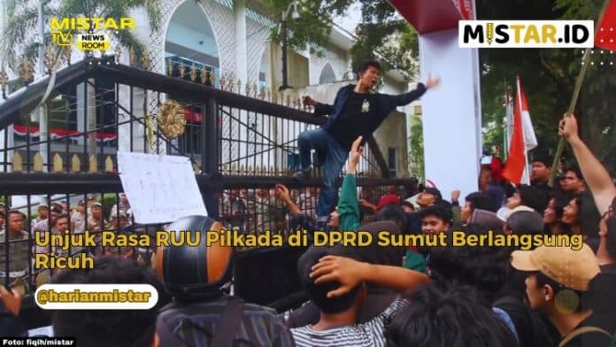 newsroom_unjuk_rasa_ruu_pilkada_di_dprd_sumut_berlangsung_ricuh