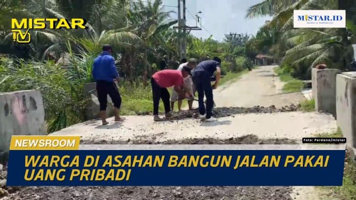 newsroom_warga_di_asahan_bangun_jalan_pakai_uang_pribadi