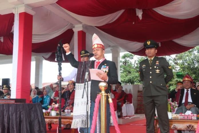 nikson_nababan_irup_terakhir_peringatan_hut_ri_lewat_pintu_mana_saja_saya_akan_berkarya_dan_berkelanjutan_untuk_taput