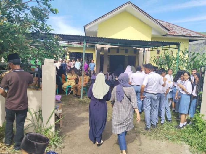 nisma_ramadhani_korban_terseret_arus_banjir_di_jalan_viyata_yudha_siantar_sosok_baik_di_mata_teman_temannya