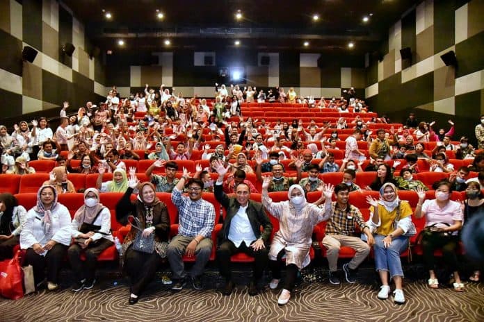 nonton_film_tegar_bersama_anak_difabel_edy_rahmayadi_jangan_diskriminasi