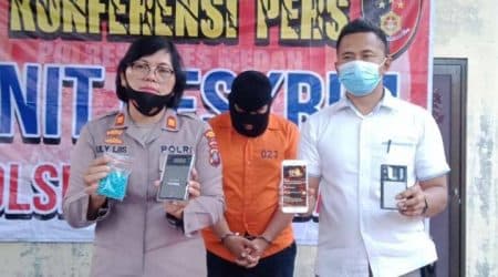 nyamar_sebagai_pembeli_polsek_medan_baru_bekuk_pengedar_narkoba