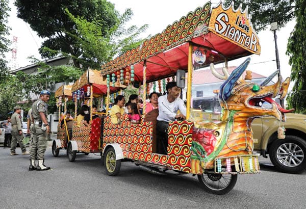 odong_odong_di_siantar_boleh_beroperasi_sampai_pukul_10_malam