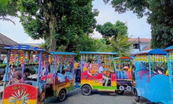 odong_odong_tabrak_aturan_semaunya_satpol_pp_siantar_membual