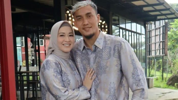 okie_agustina_resmi_gugat_cerai_gunawan_dwi_cahyo