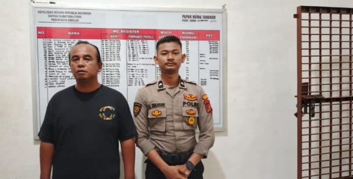oknum_dprd_sibolga_yang_tersandung_kasus_penistaan_agama_akhirnya_ditahan_polisi