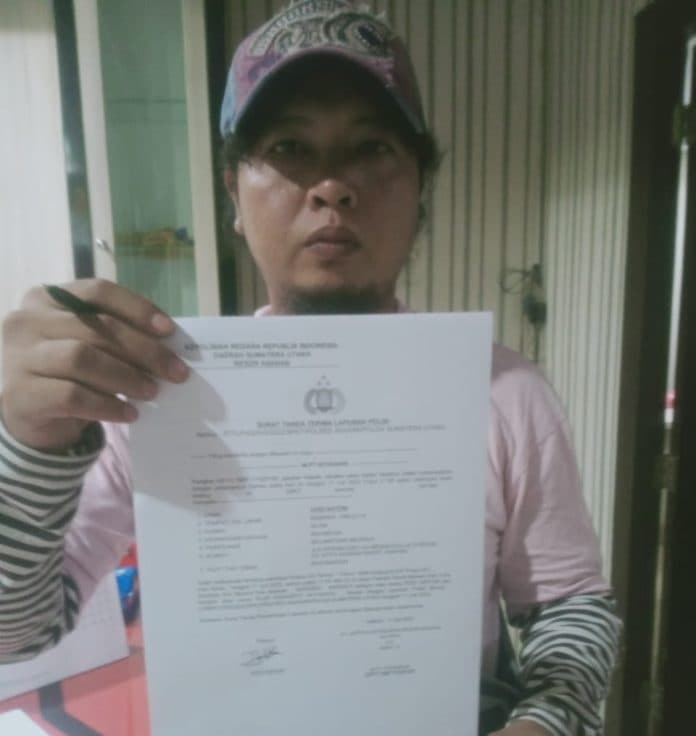 oknum_kaur_desa_diduga_aniaya_wartawan_dilaporkan_ke_polres_asahan