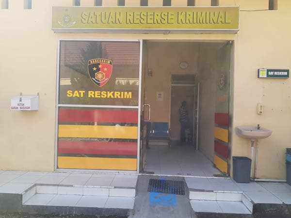 oknum_kepala_sekolah_di_toba_jadi_tersangka_pencabulan_siswinya