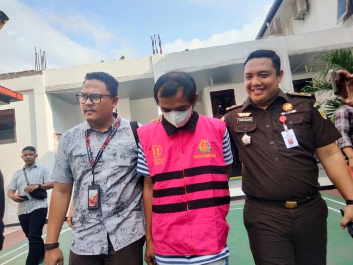 oknum_pegawai_bank_di_kisaran_diduga_curi_data_nasabah_kerugian_rp833_juta