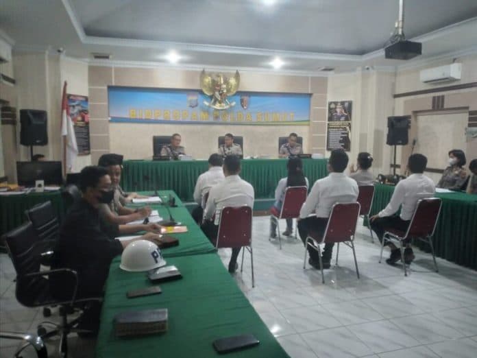 oknum_polisi_pemeras_transpuan_tak_disanksi_ptdh_lbh_medan_sangat_kecewa