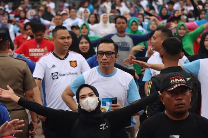 olahraga_bersama_polresta_dan_pemkab_deli_serdang_berhadiah_sepeda_motor
