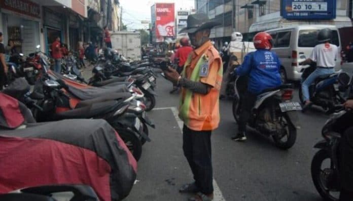 ombudsman_minta_pemko_medan_kaji_ulang_kebijakan_parkir_berlangganan