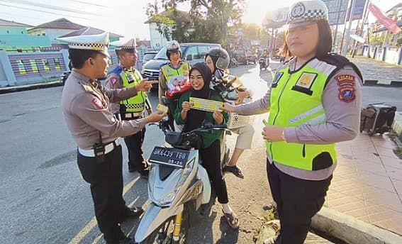 operasi_patuh_toba_di_siantar_mayoritas_pelanggar_tidak_gunakan_helm