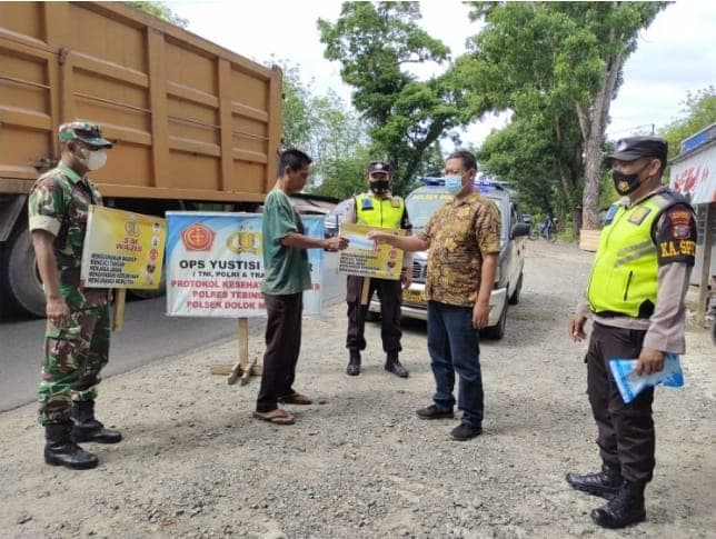 ops_yustisi_polsek_dolok_merawan_para_wirausaha_diimbau_taati_prokes