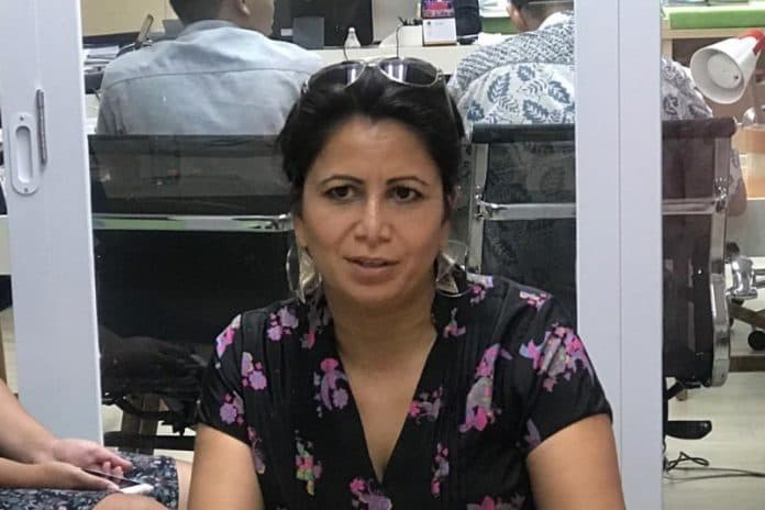 ozlem_sara_cekic_memerangi_kebencian_dengan_segelas_kopi