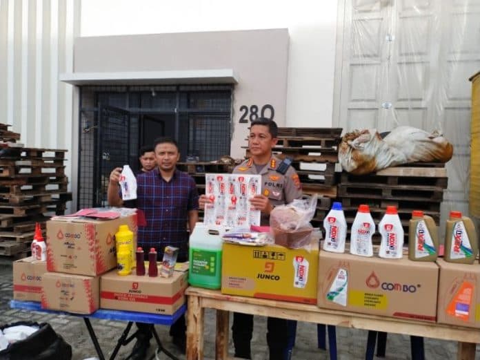 pabrik_oli_palsu_di_deli_serdang_sudah_3_bulan_beroperasi_6000_botol_sehari