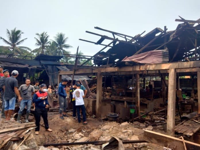 pabrik_tahu_di_asahan_meledak_7_pekerja_luka_dan_7_rumah_rusak