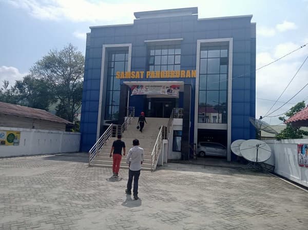 pajak_kendaraan_di_samosir_banyak_bermasalah_samsat_pangururan_buka_posko_pengaduan