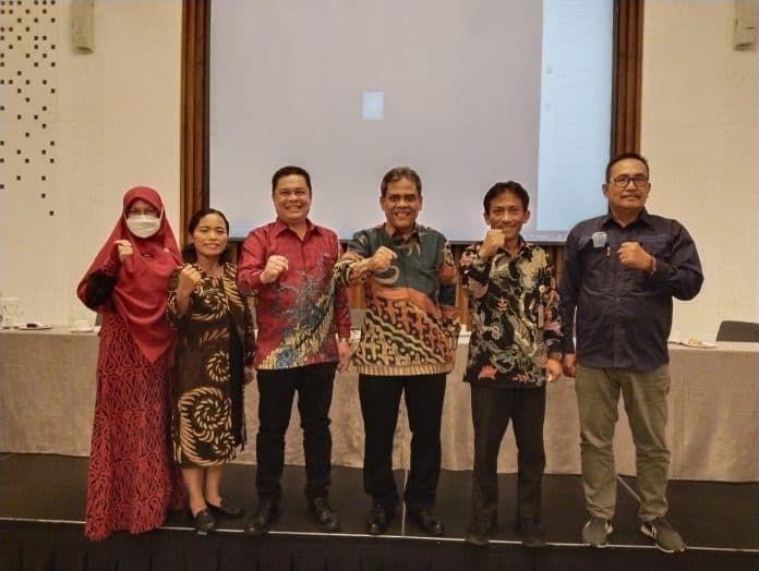 pakpak_bharat_raih_indeks_tertinggi_pembangunan_gender_dan_pemberdayaan_gender