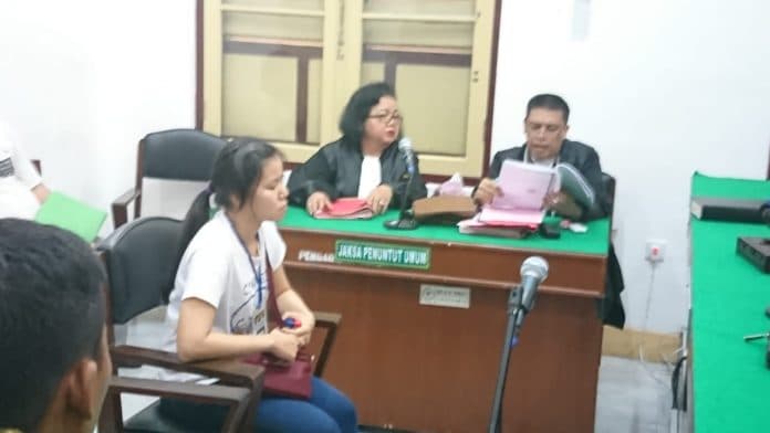 palsukan_identitas_apriliani_dituntut_2_tahun_penjara
