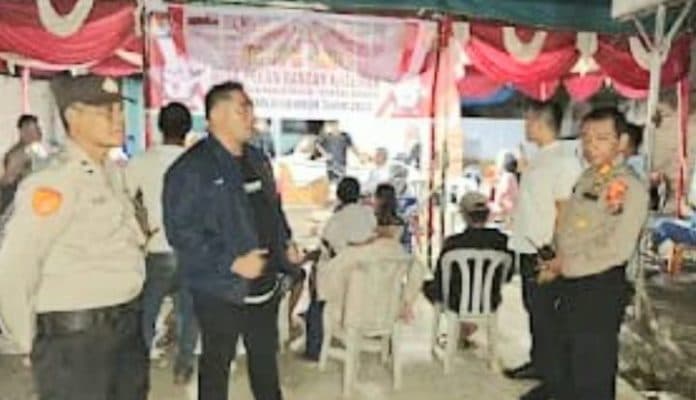 pamatwil_polres_tebing_tinggi_akp_junisar_tinjau_tps_di_kecamatan_bandar_khalifah