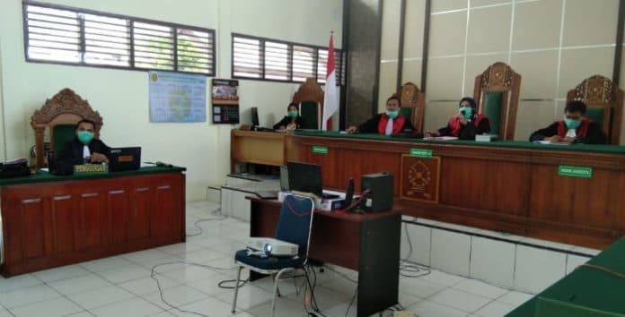 pandemi_covid_19_berakhir_seluruh_sidang_di_pn_medan_didesak_digelar_secara_luring