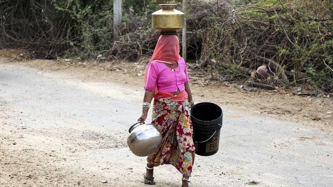 pandemi_india_hadapi_gelombang_panas_50_derajat_celcius