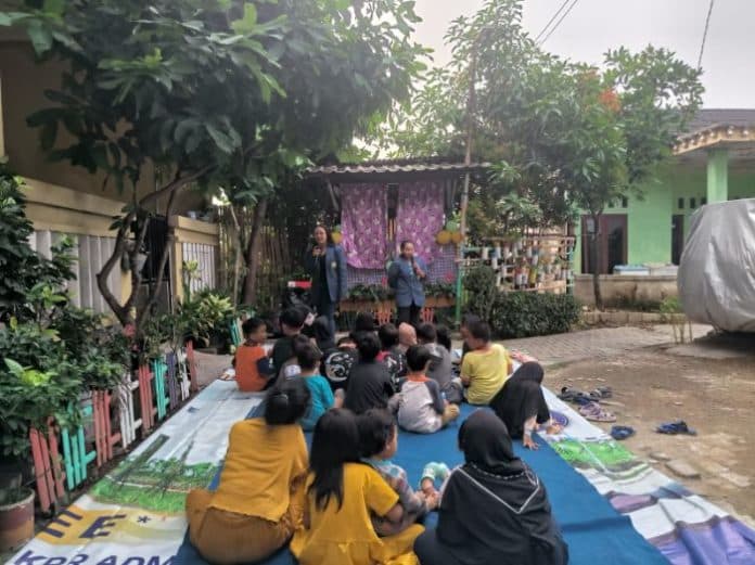 panggung_boneka_edukasi_kreatif_cegah_praktik_kawin_anak