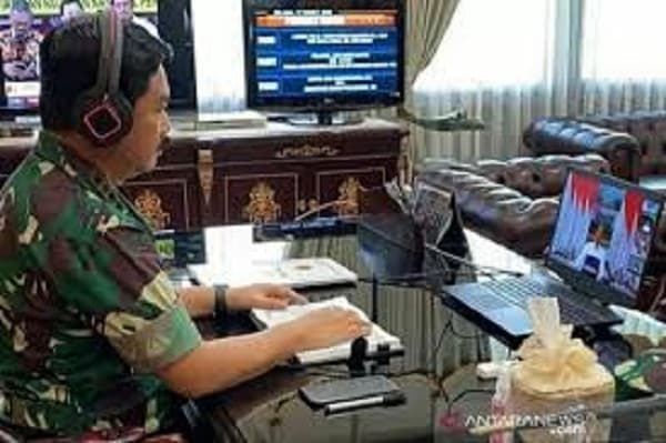 panglima_tni_ajak_seluruh_komponen_bangsa_bersatu_hadapi_covid_19