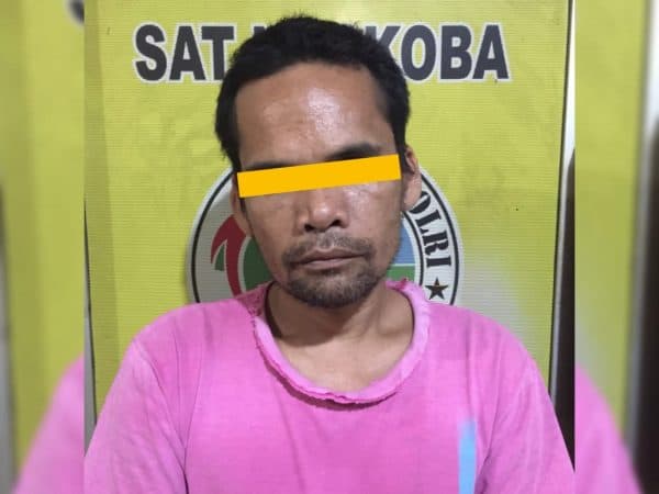 panik_pria_ini_ditangkap_jual_sabu_ke_polisi_di_binjai