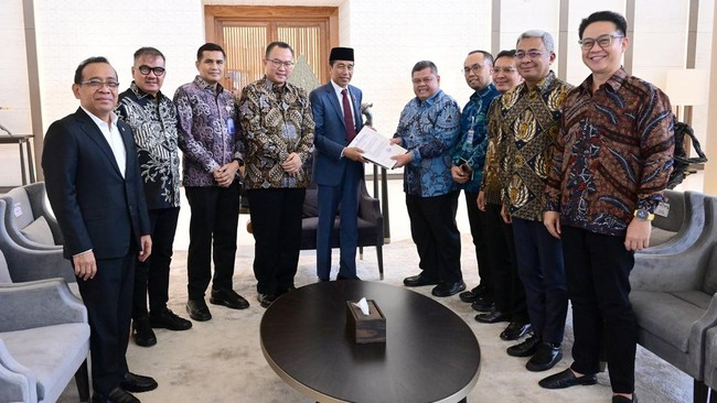 pansel_capim_kpk_umumkan_10_nama_yang_lolos_wawancara_dan_tes_jasmani
