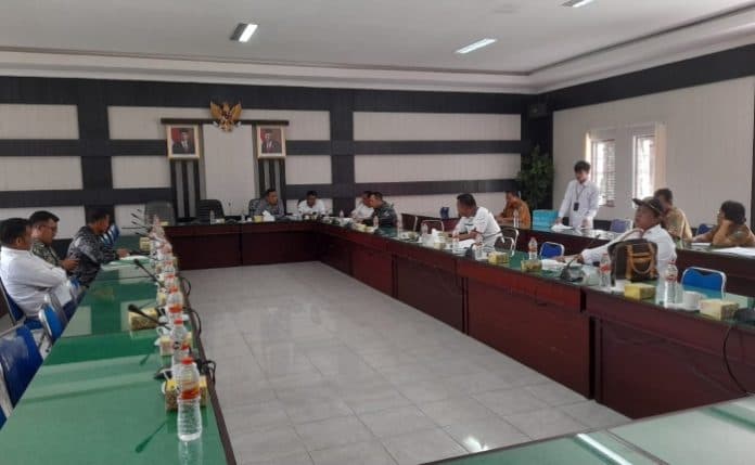 pansus_dprd_simalungun_inspektorat_temukan_kejanggalan_bimtek_pilpanag
