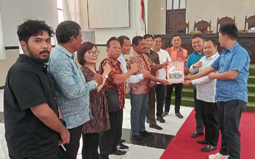 pansus_hak_angket_dprd_siantar_akan_panggil_semua_opd_terkait_pelantikan