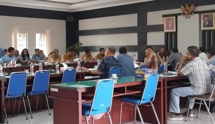 pansus_lkpj_bupati_2023_dprd_simalungun_minta_pdam_jaga_kualitas_air_dan_jangan_keruh