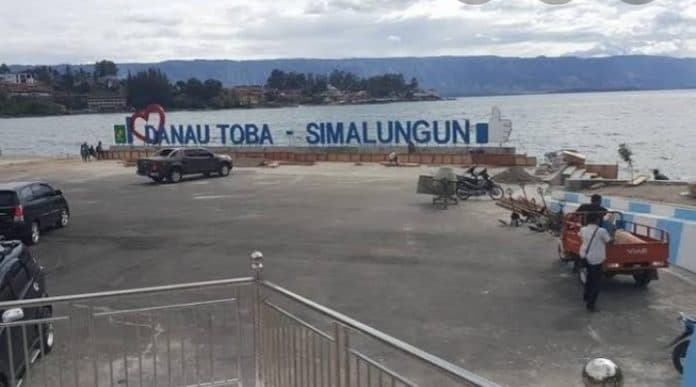 pantai_bebas_parapat_akan_direvitalisasi_jadi_super_mewah