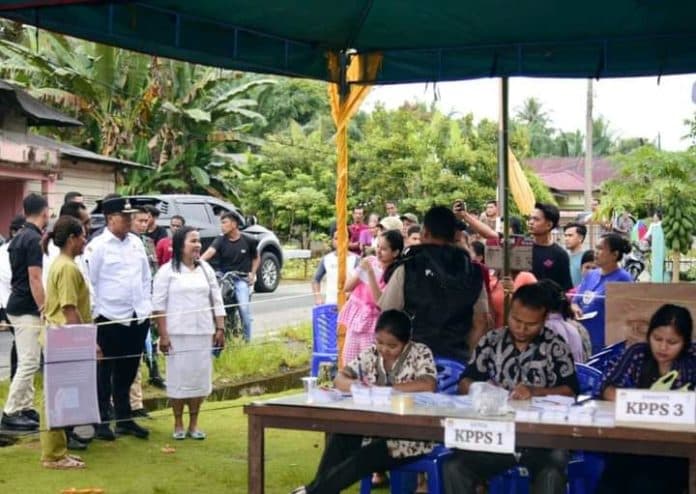 pantau_pilkada_2024_pj_sugeng_pastikan_pelaksanaan_di_tapteng_lancar