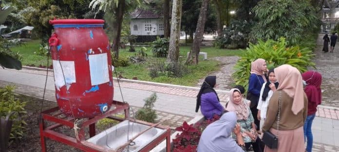 parah_tempat_cuci_tangan_cegah_covid_19_di_lapangan_merdeka_siantar_tak_ada_air_dan_sabunnya