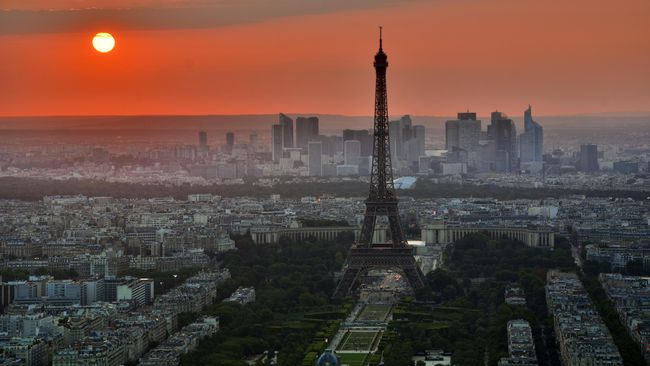 paris_terancam_lockdown_total_akibat_covid_19