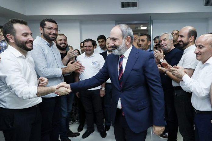 partai_pm_nikol_pashinyan_menangkan_pemilu_armenia
