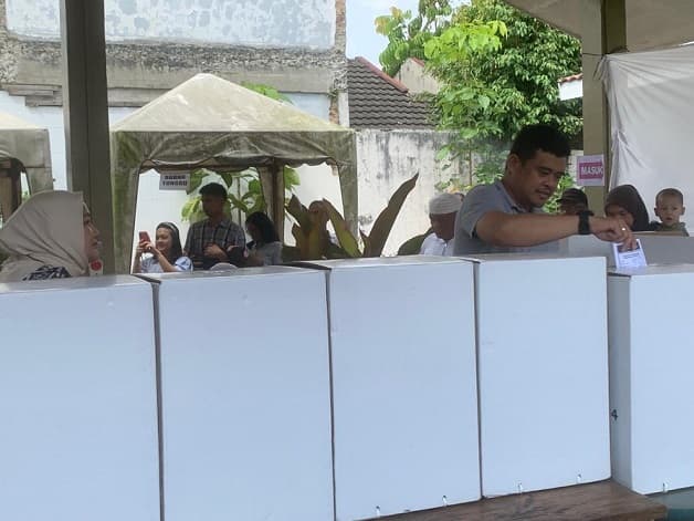 pasangan_prabowo_gibran_menang_di_tps_pencoblosan_bobby_nasution