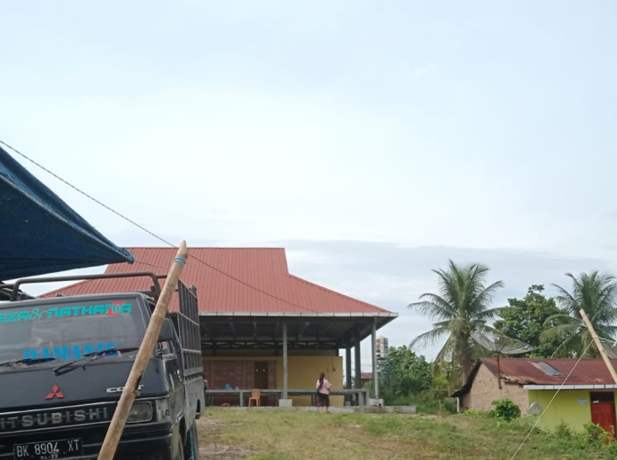 pasar_rakyat_di_kelurahaan_kurang_diminati_warga_sekitar