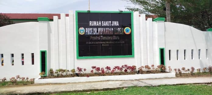 pasca_ditangkap_sekda_nias_utara_direhab_di_rumah_sakit_jiwa_medan