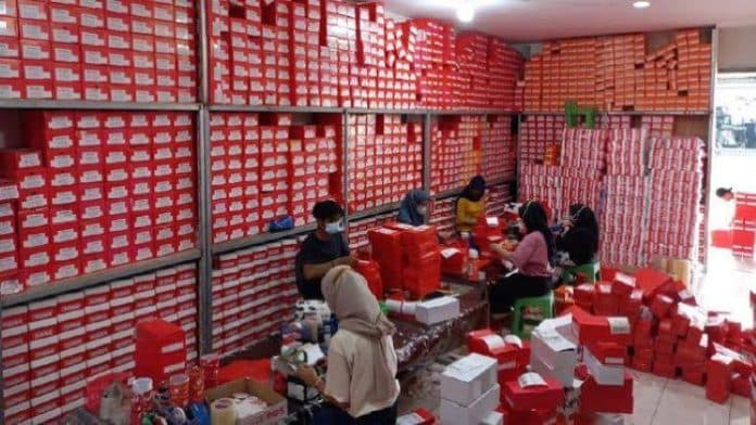 pasca_penutupan_tiktok_shop_jasa_pengiriman_paket_di_siantar_meningkat