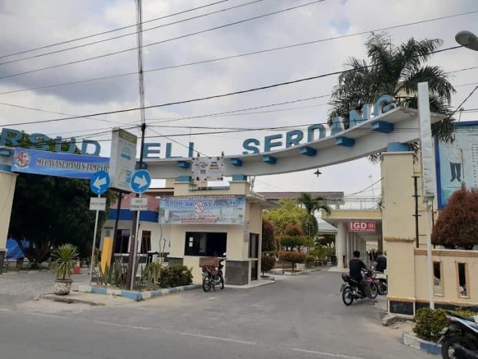 pasien_asal_tanjung_morawa_dirujuk_ke_rs_adam_malik