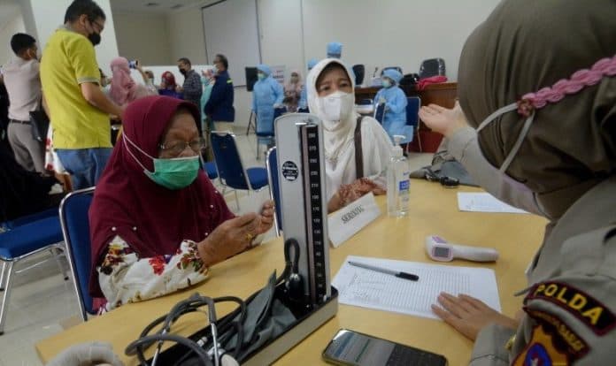 pasien_positif_covid_19_di_indonesia_capai_1636792_orang