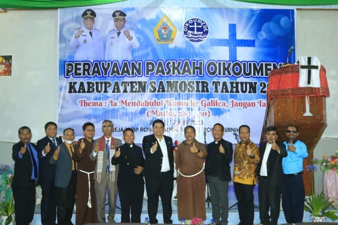 paskah_oikumene_samosir_2023_diikuti_300_orang