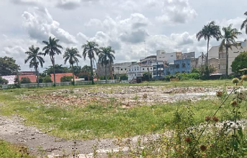 pasokan_tiang_pancang_kosong_pembangunan_gor_siantar_terkendala